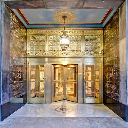 Hampton Inn And Suites Cincinnati - Downtown Esterno foto