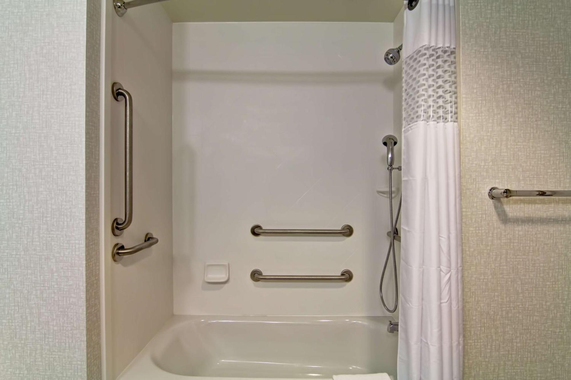 Hampton Inn And Suites Cincinnati - Downtown Esterno foto
