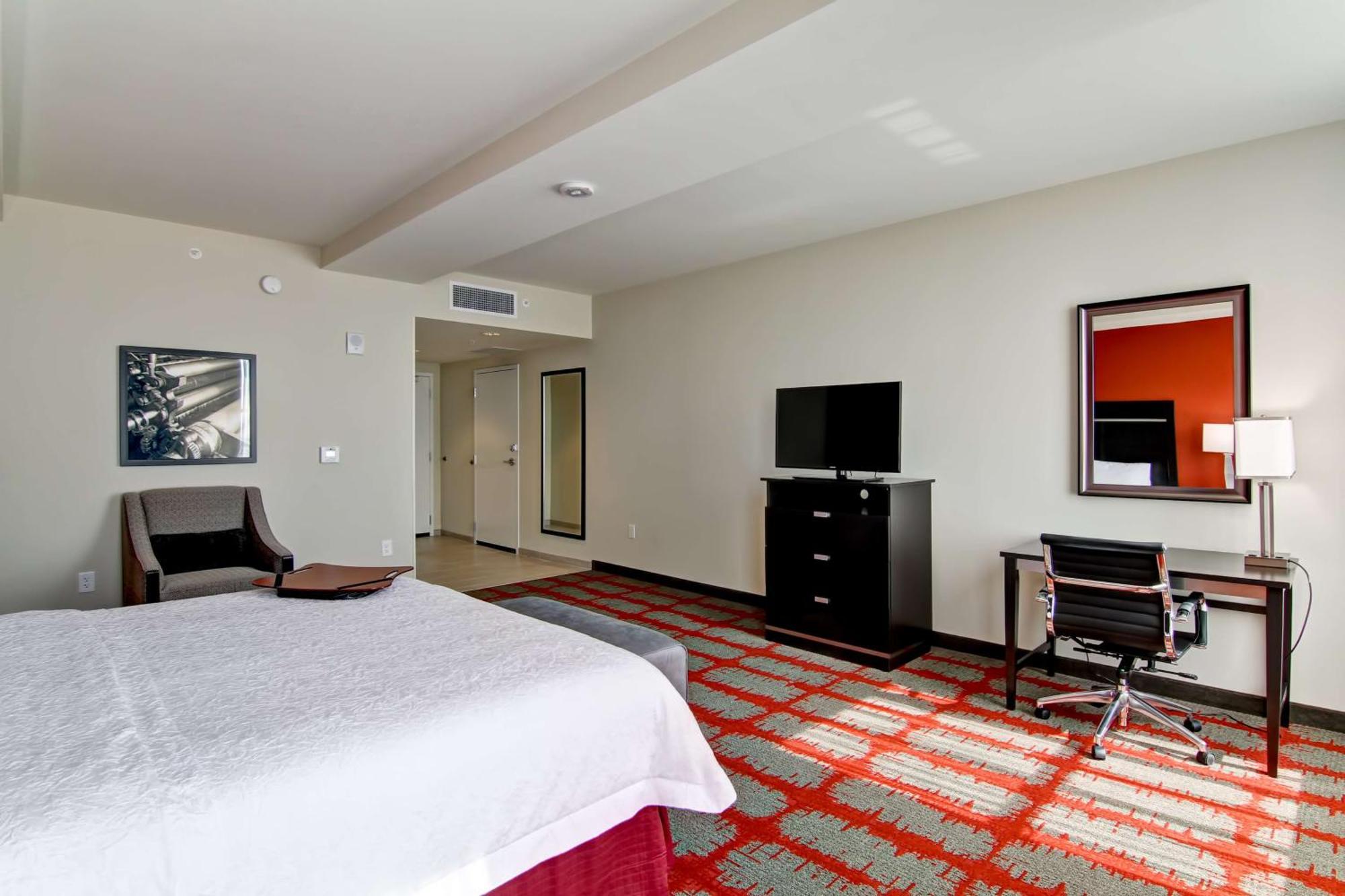 Hampton Inn And Suites Cincinnati - Downtown Esterno foto